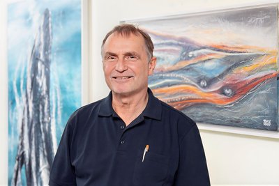Dr. Ulrich Messner